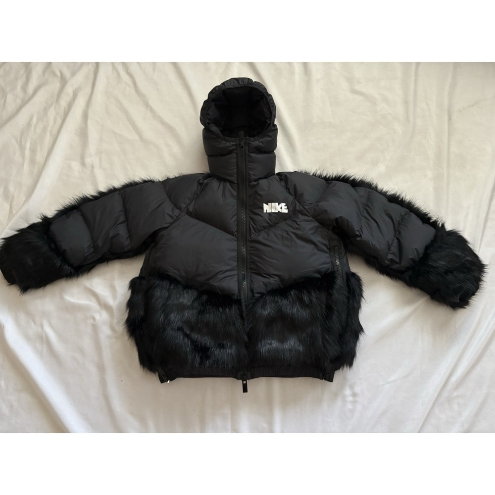 Nike x Sacai Down Parka Puffer Black CT3267-475 Women's Size Xsmall NEW NO TAGS